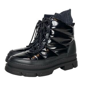 Sam Edelman Boots Size 7.5 Black Lug Sole Tabitha Lace Up Round Toe Winter Boot
